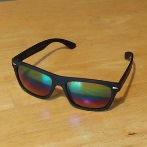 Black Foster Grant Polarized Sunglass